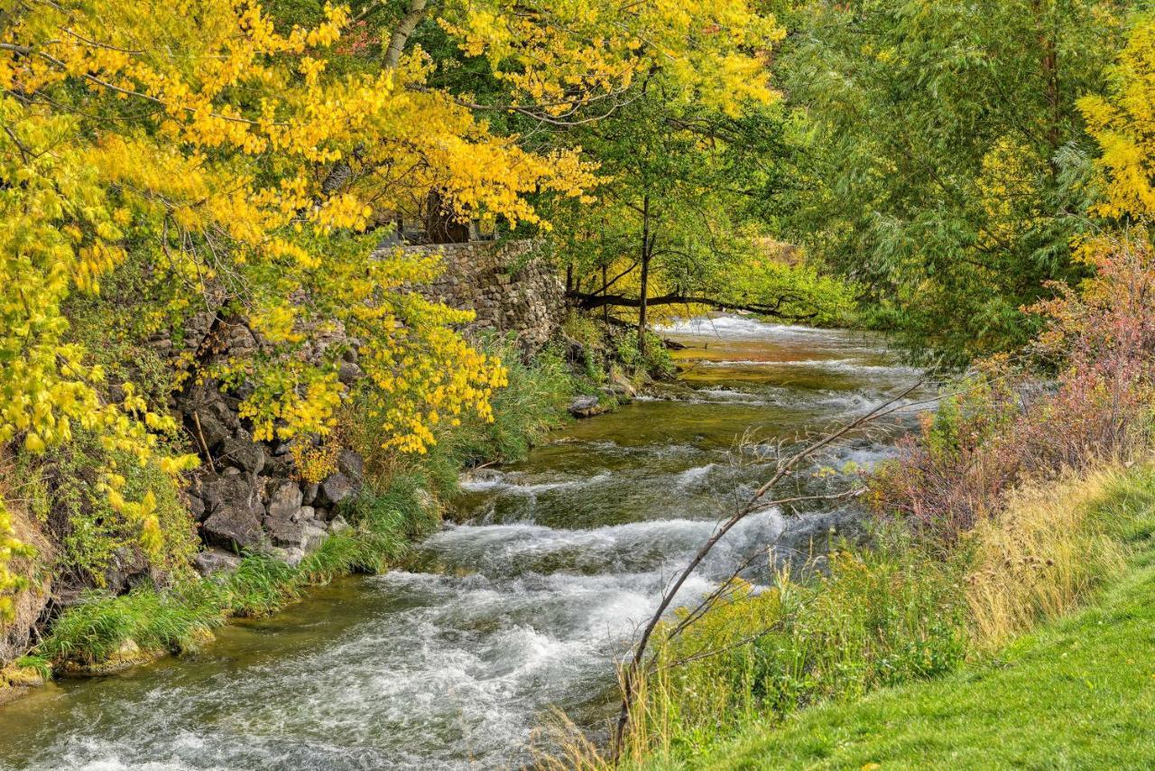 Lava Hot Springs Studio With Views, Walk To River Екстер'єр фото